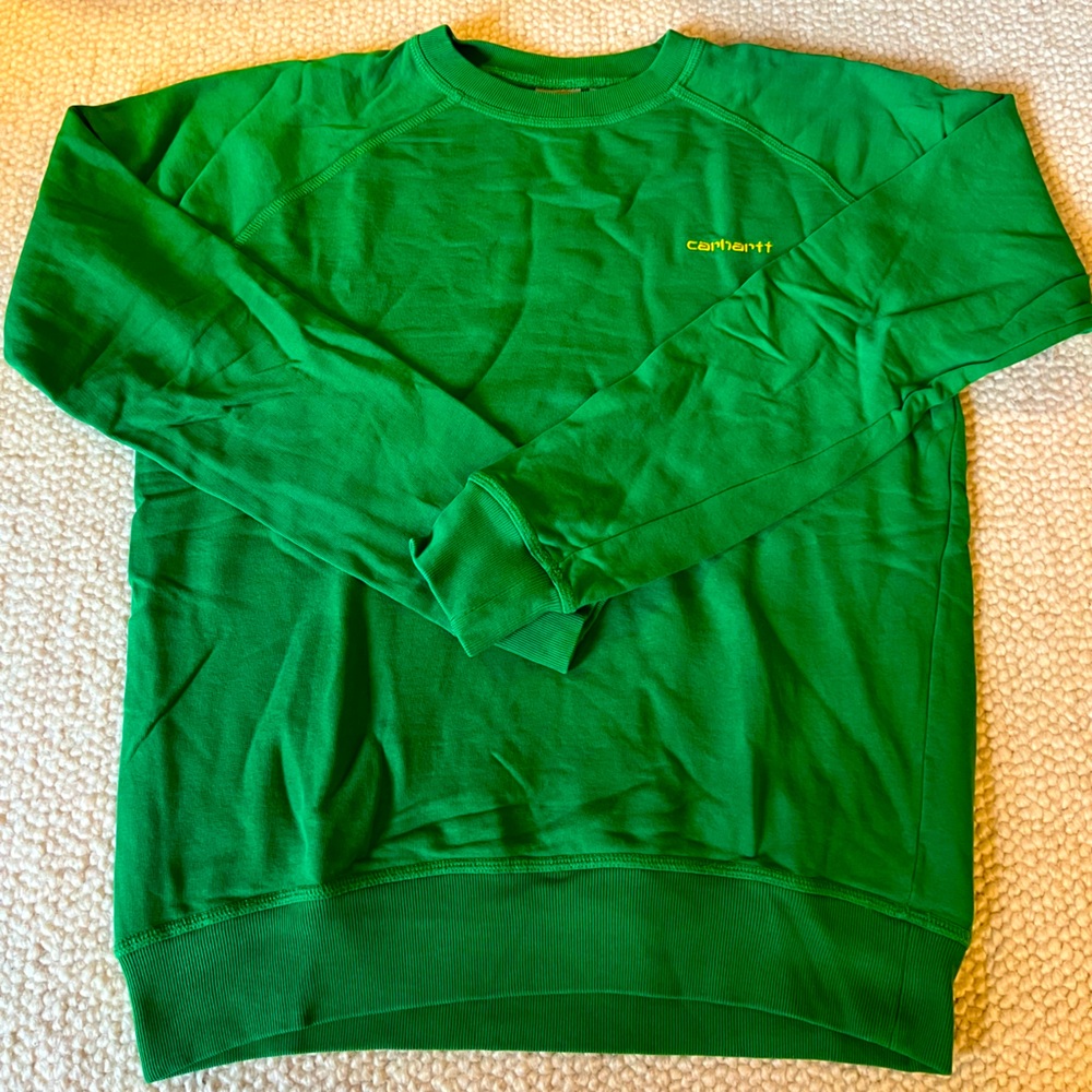 Carhartt holly green sweatshirt